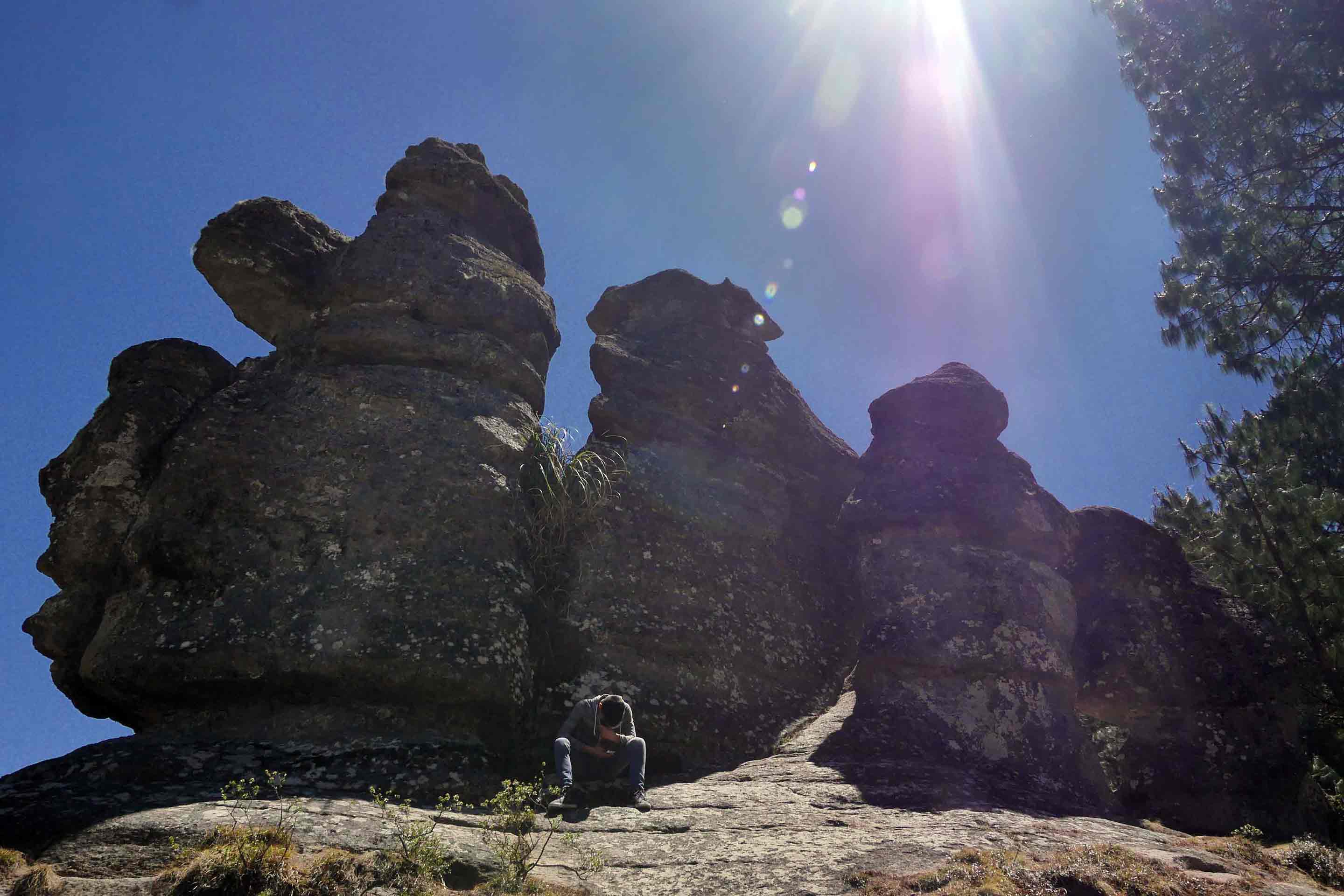 Reta a tu imaginación en el Valle de las Piedras Encimadas 0