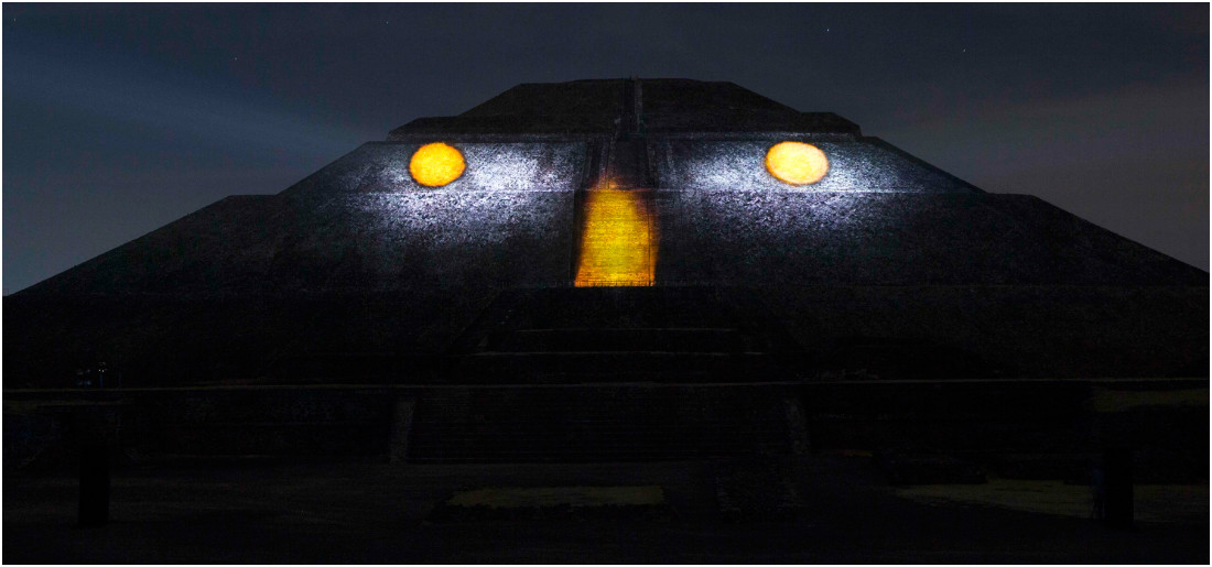 Recorre Teotihuacán en el party bus
