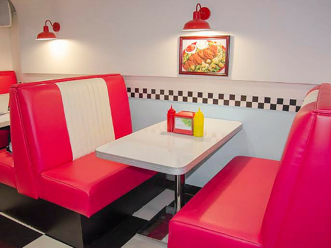 Retro-Classic-Diner