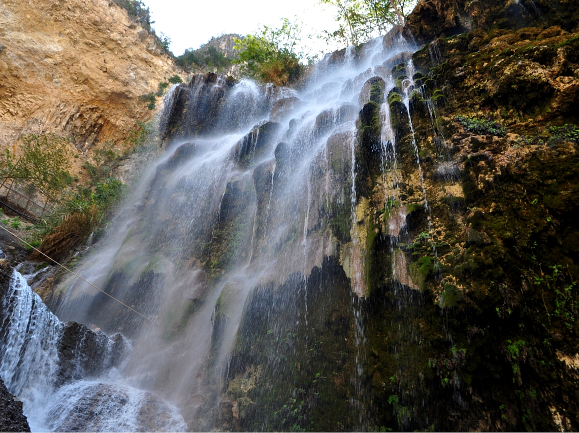 Grutas-de-Tolantongo