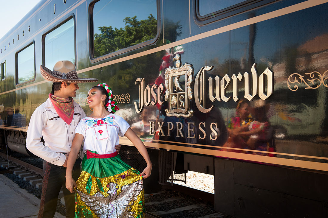 Jose Cuervo Express; ¡El tren que sí va a Tequila!