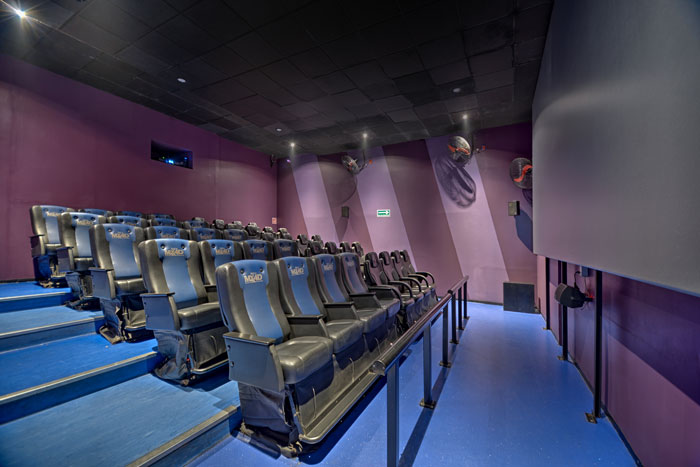 Cine 4D, Túnel giratorio y Laberinto de espejos ¡en Torre Latinoamericana!