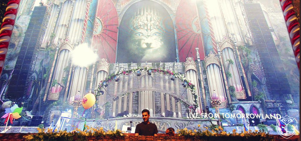 UNITE Mirror to Tomorrowland en México