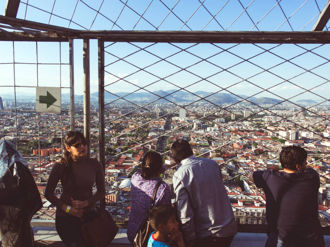 Fiestas patrias en la Torre Latino