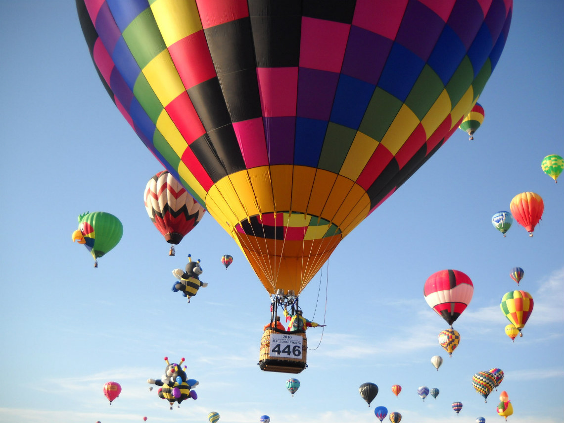 Festival de globos aerostáticos en el Estado de México