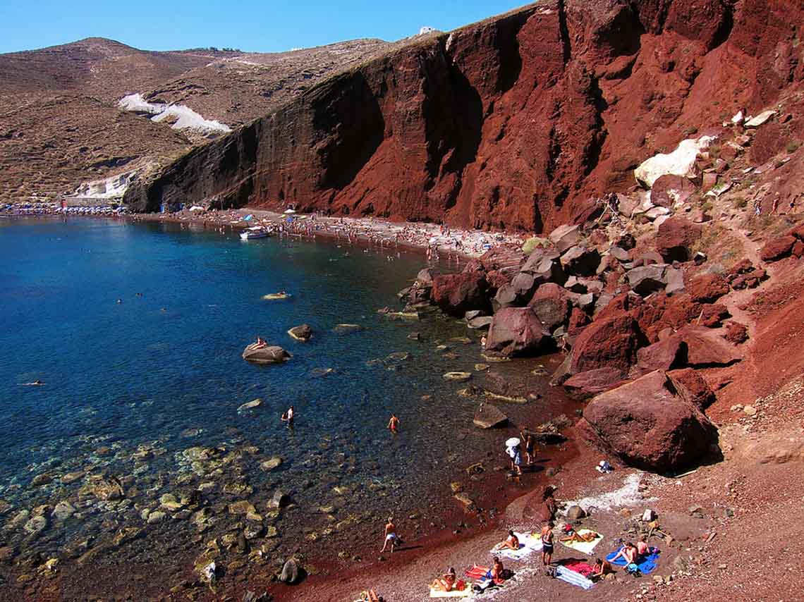 cinco-playas-turisticas-que-te-llenaran-de-color-05