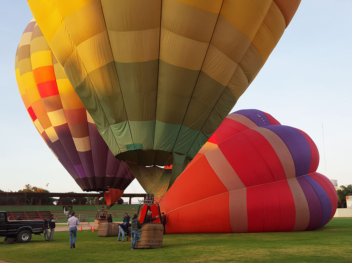 Mira donde puedes hacer vuelo en Globo aerostático cerca de la CDMX, y sobre volar por las pirámides, o en Guanajuato, Guadalajara o Tequesquitengo. 