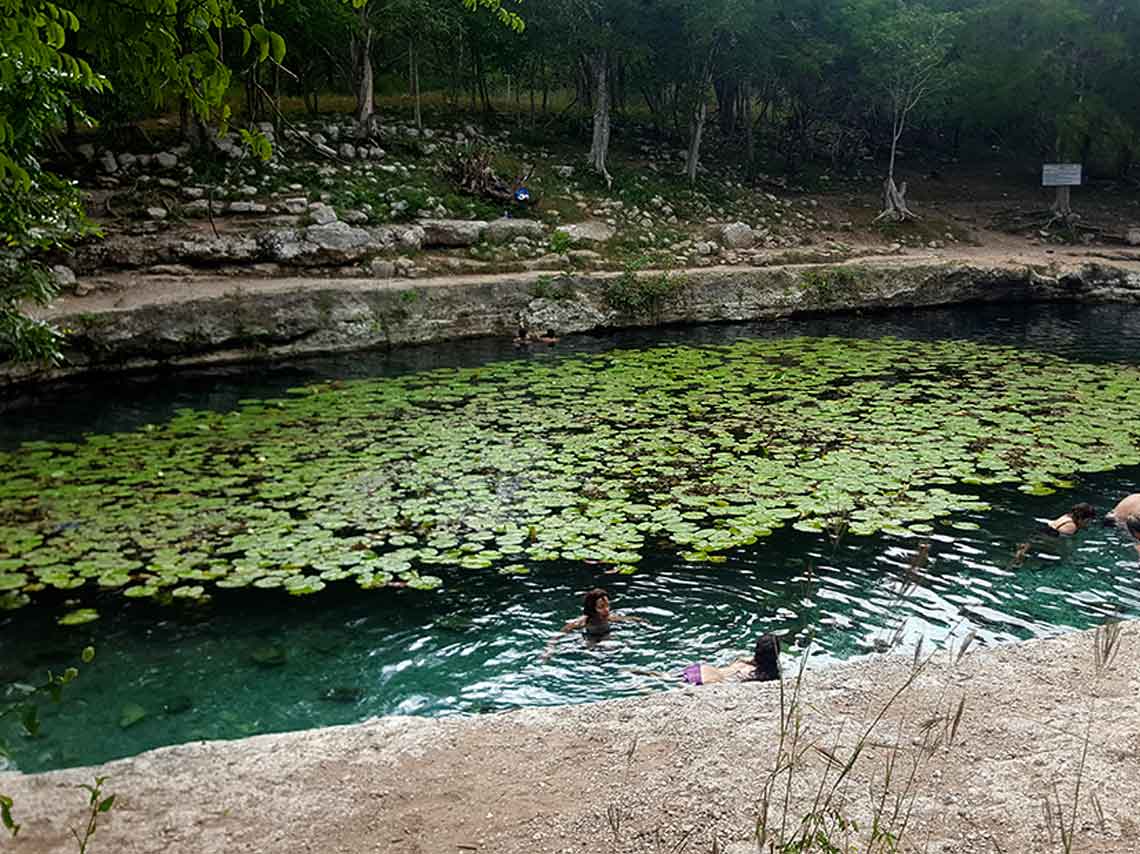 cenote-yucatan-l