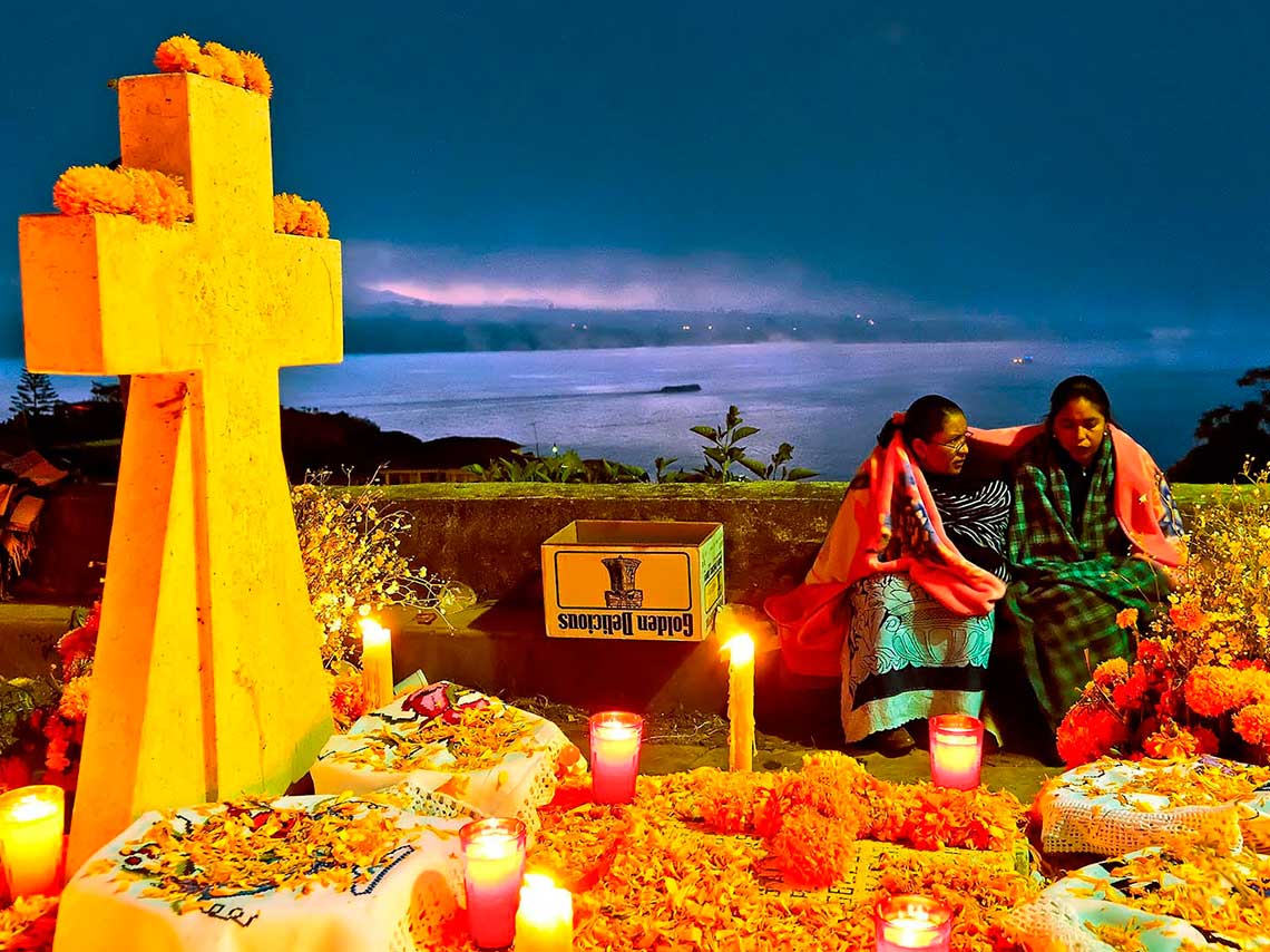 Día de muertos en Pátzcuaro: vive la magia de nuestros antepasados