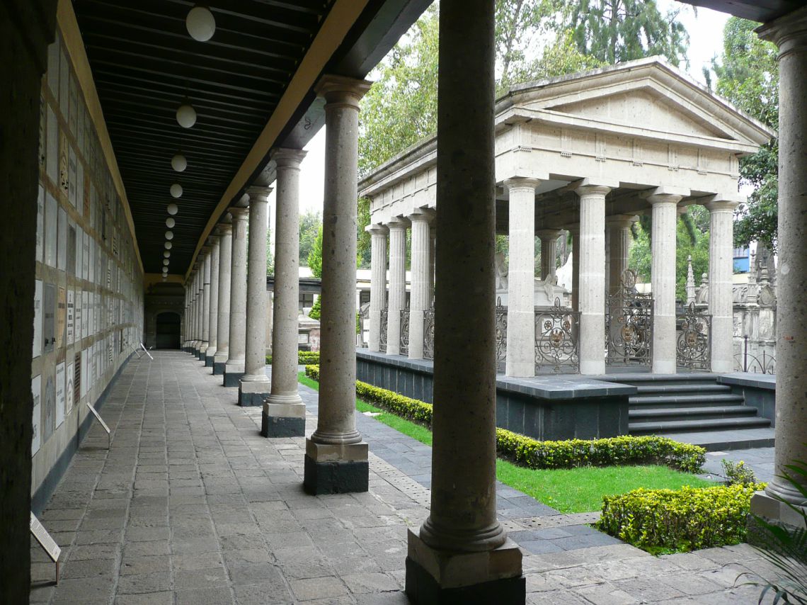 Mausoleos históricos en la CDMX