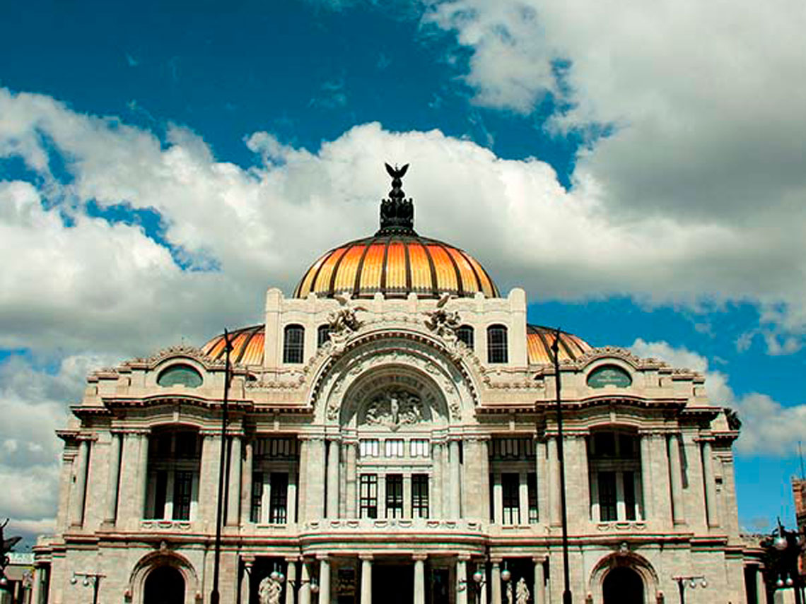 Recorre los palacios del Centro Histórico con TuriPalacios