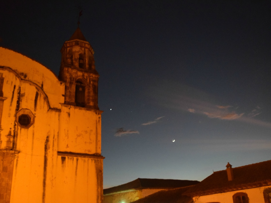 Día de Muertos en Pátzcuaro. Templo de la Compañía. Foto: Abner Vélez Ortiz