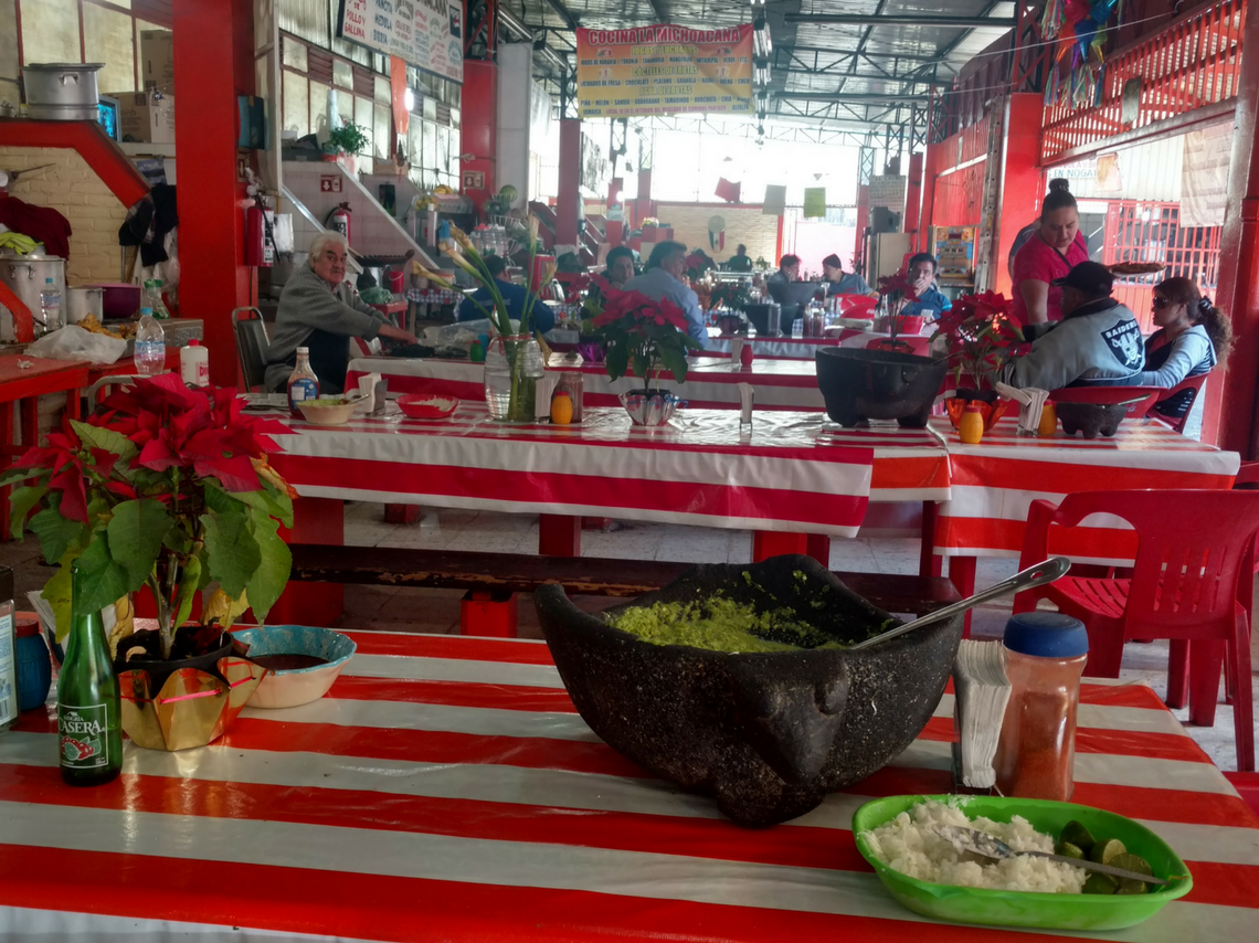 Mercado de Pantaco en la Ciudad de México, lugar de glotones