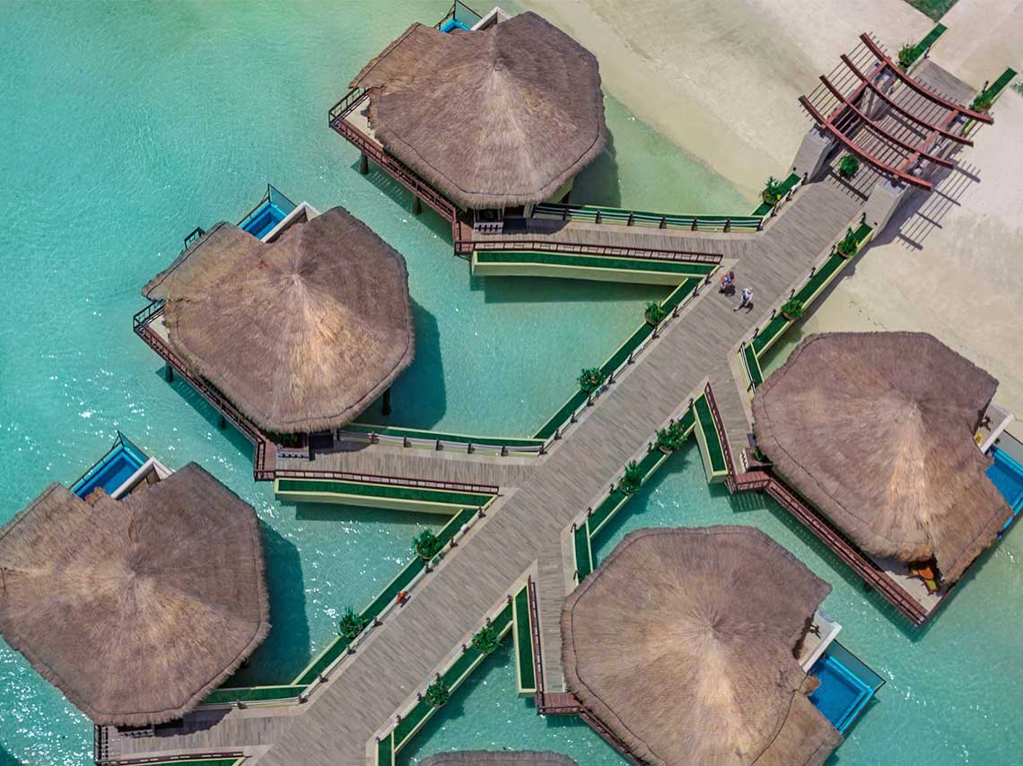 Hotel con cabañas sobre el mar en México ¡Conoce el primero en su tipo!