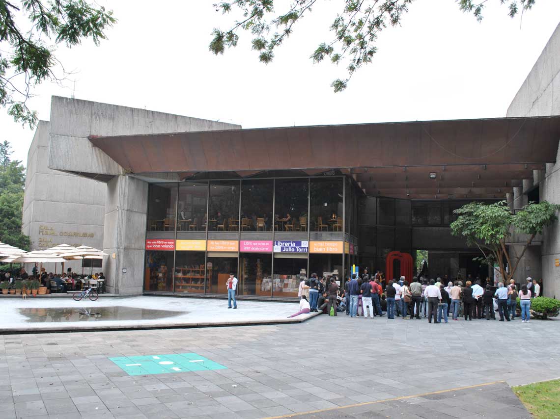 Lugares en la CDMX para acercar niños a la lectura: Librería Julio Torri