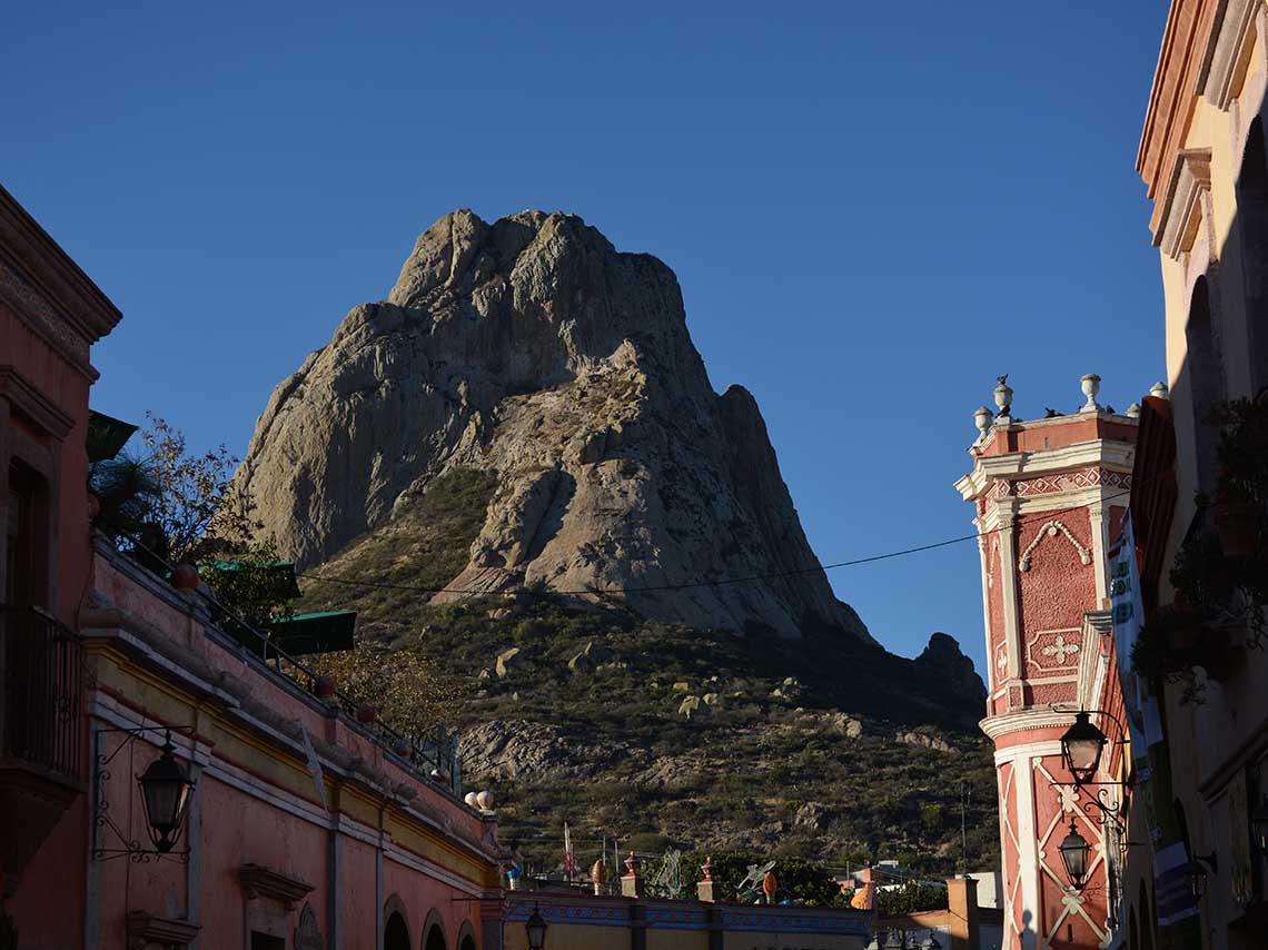 Peña de Bernal: un fin de semana de aventura