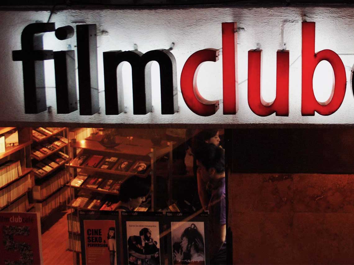 cartelera film club cafe