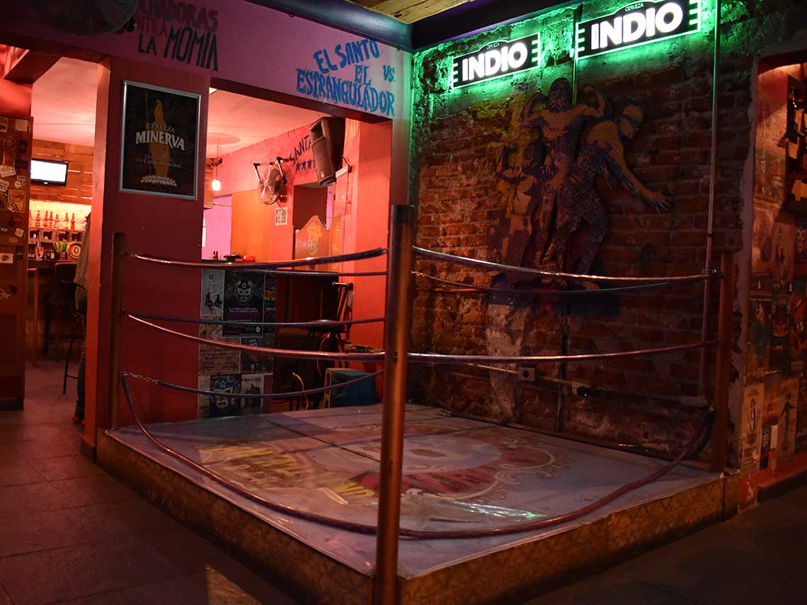 guia-para-los-amantes-de-la-lucha-libre-en-la-ciudad-de-mexico-04