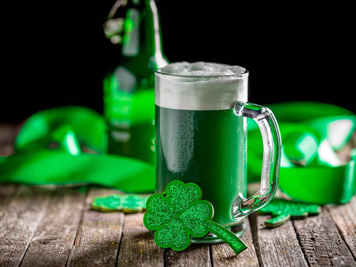 Pubs para festejar el día de San Patricio ¡Festeja con cerveza verde! 4