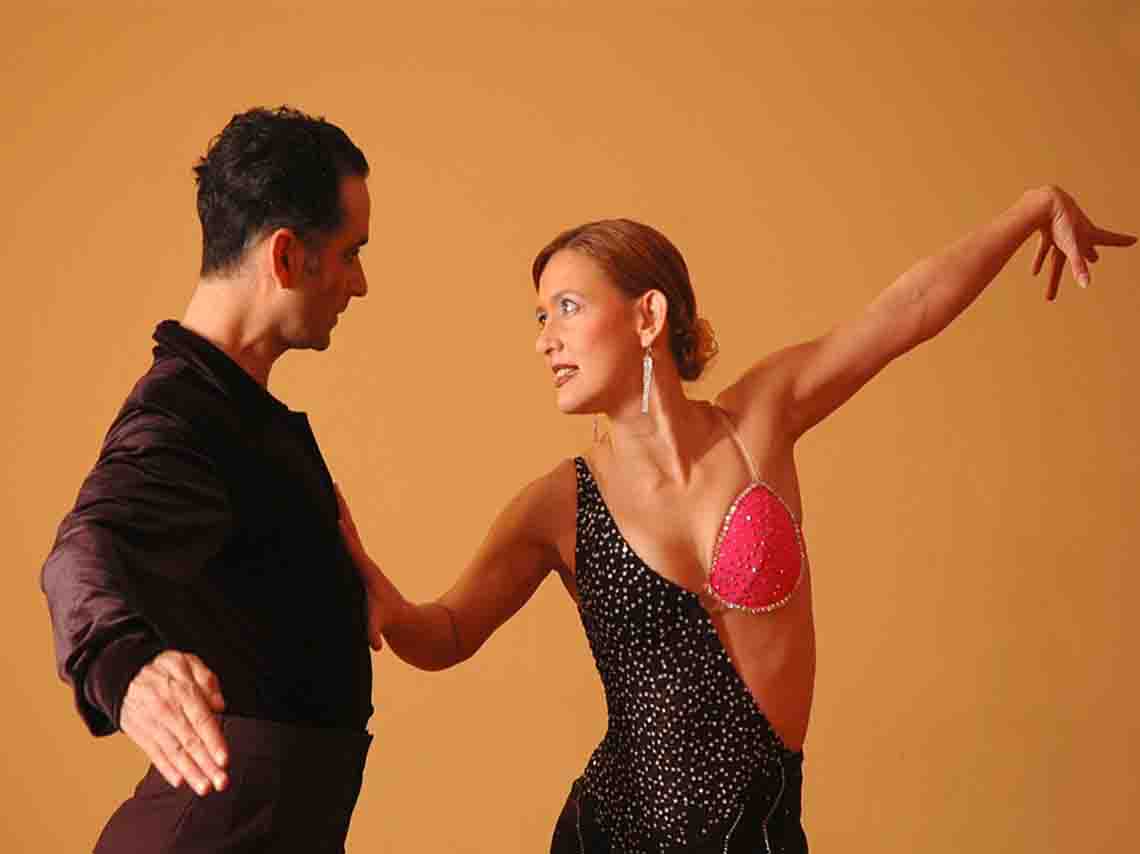 Celebra la danza en el CENART: salsa cubana y círculo de baile