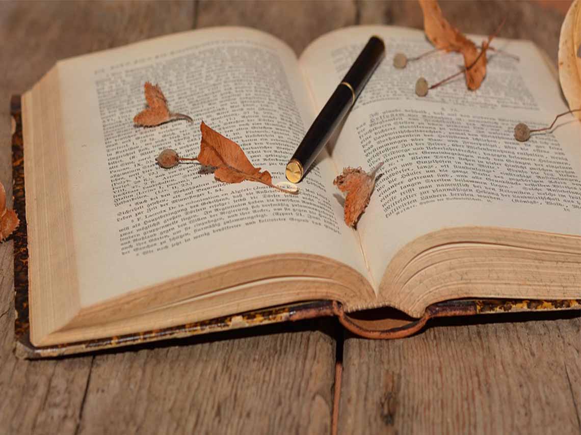 ¡Atención bohemios! Llega el Festival Poesía por Primavera al Centro