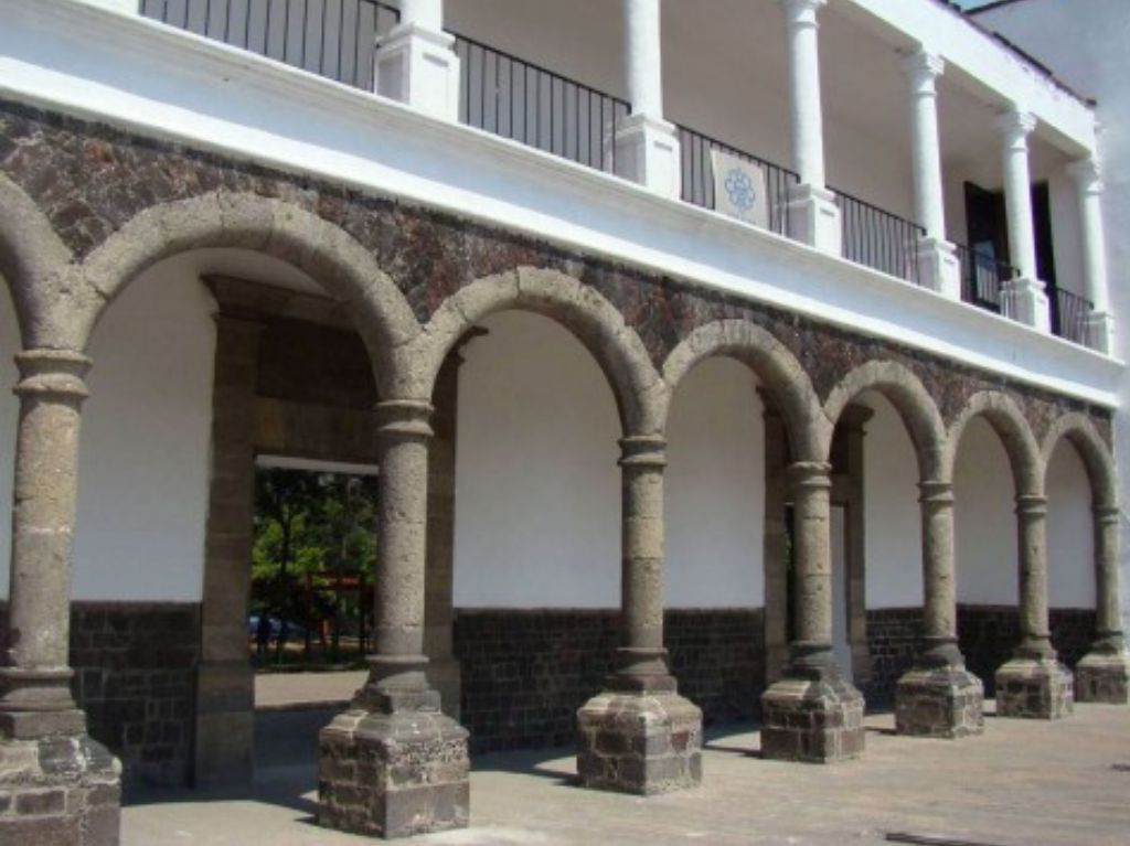 museo tecpan abierto en lunes