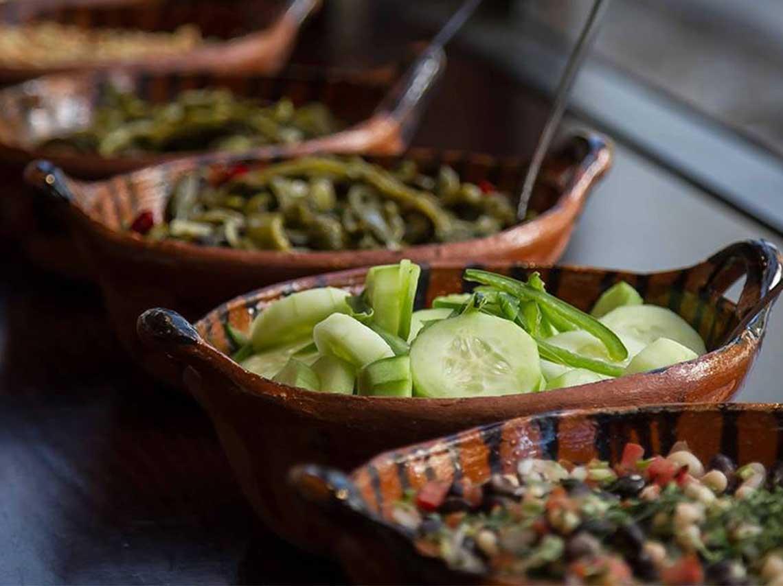 Top de comida callejera: Tacos de hamburguesa y tortas de chile relleno 6