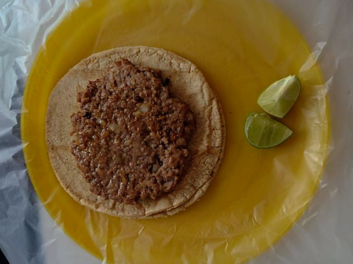 Top de comida callejera: Tacos de hamburguesa y tortas de chile relleno 3