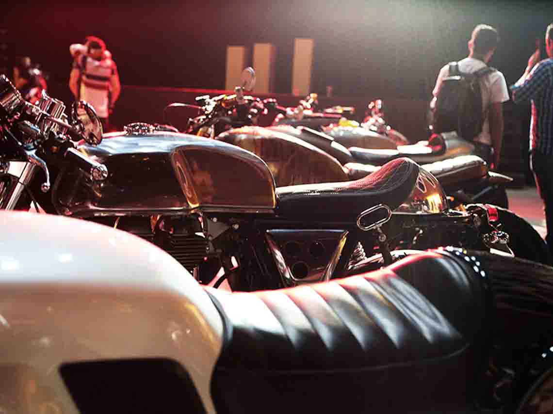 exhibicion-de-motos-vintage-y-custom-en-el-franz-mayer-73-vintage-moto-art-01