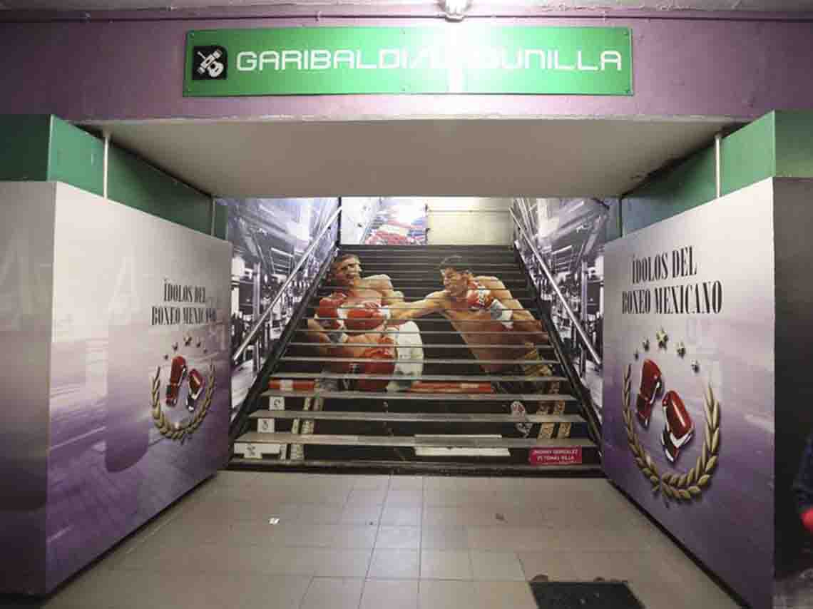 Exposición de Boxeo en el Metro