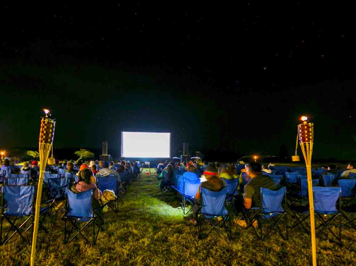 Opciones de camping + cine para celebrar el Día del Amor 0