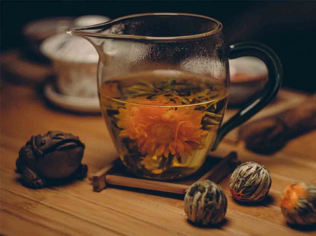 La botica del té: Herbolaria y tarot en Ciudad de México ¡Té de oro!