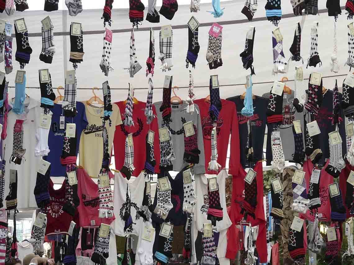 Dónde comprar ropa de paca en CDMX: Tianguis y mercados | Dónde Ir