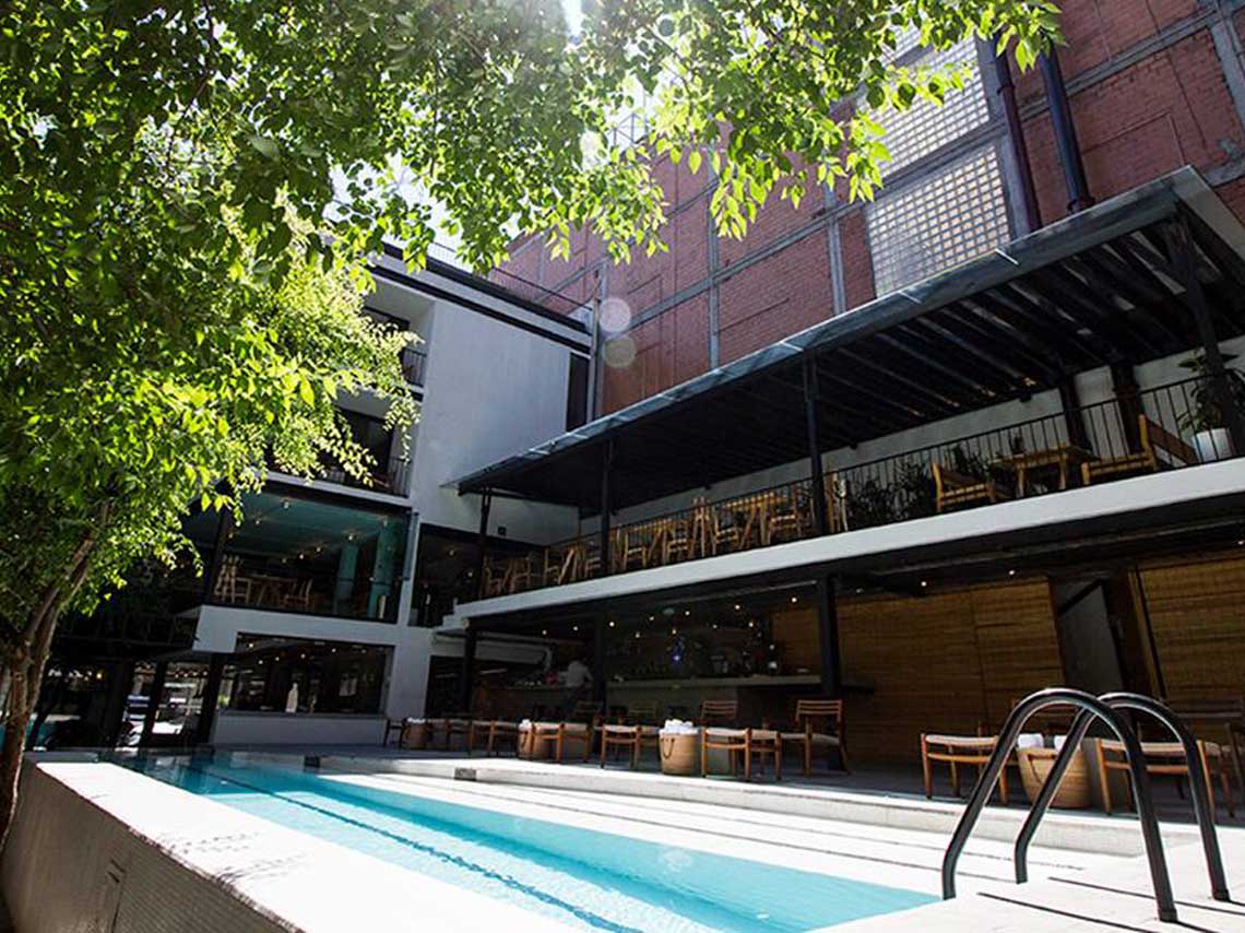 hoteles-con-alberca-en-cdmx-para-todos-con-day-pass-05