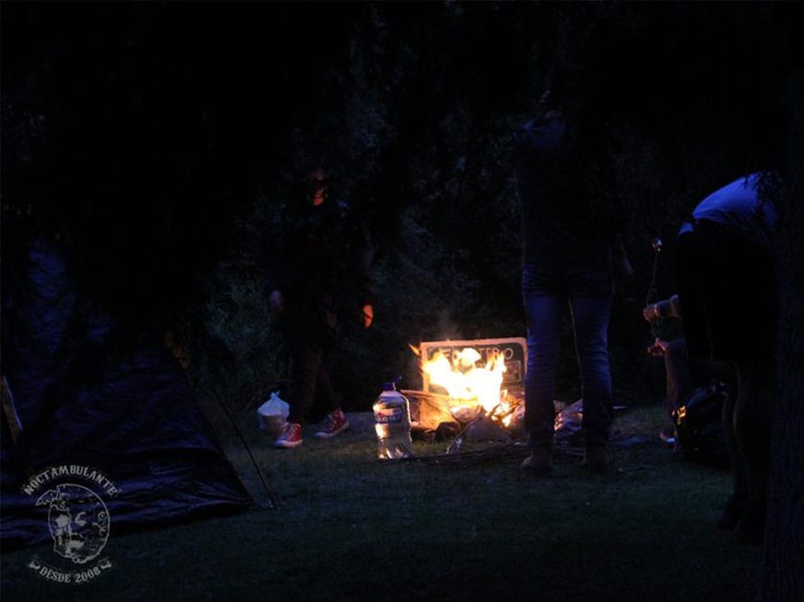 Noctambulante en Xochimilco: campamento cine de horror