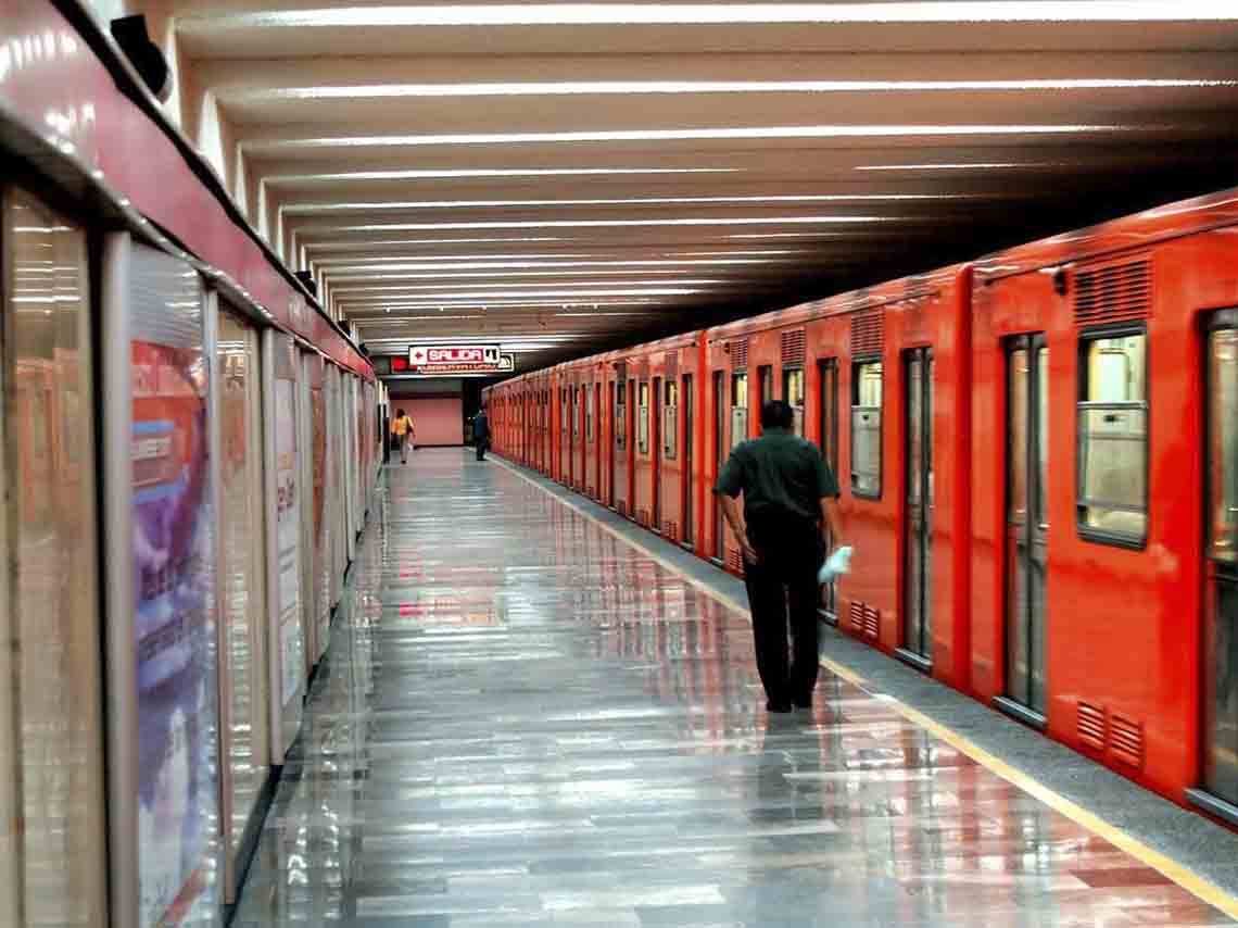 Mantente seguro en lineas del metro peligrosas en CDMX
