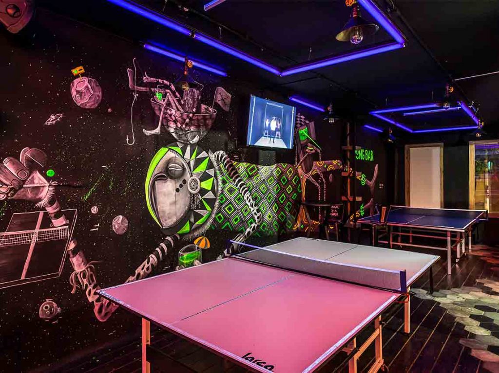 Pong Bar ¡un bar para jugar ping pong! en la Roma