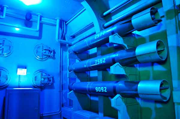 Submarino:-La-profundidad-del-mar-está-en-Enigma-Rooms-03