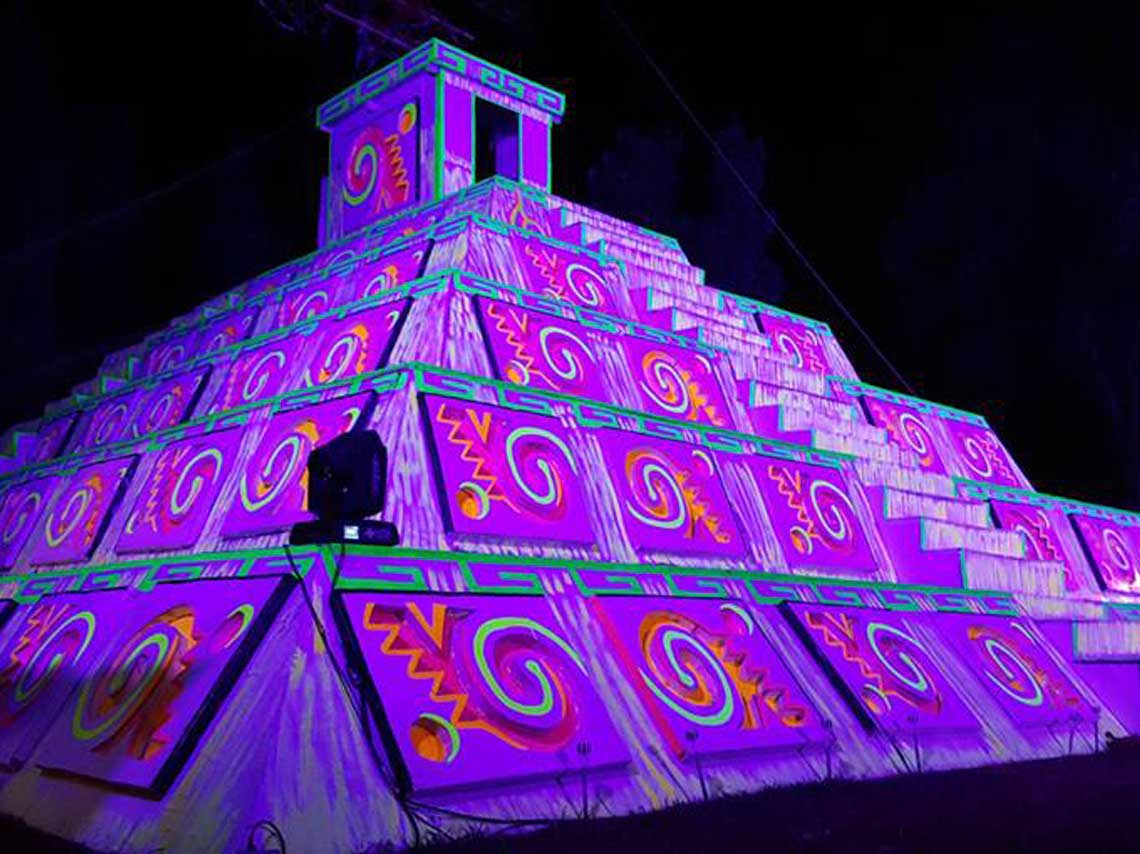 La leyenda de La Llorona en Xochimilco 2017 con mapping 5