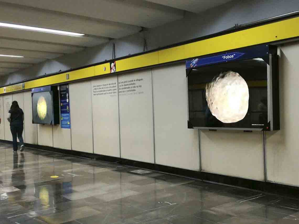 Túnel de la Ciencia Metro La Raza