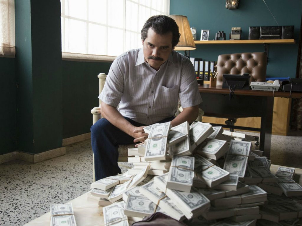 Pablo Escobar en la serie Narcos segunda temporada Netflix