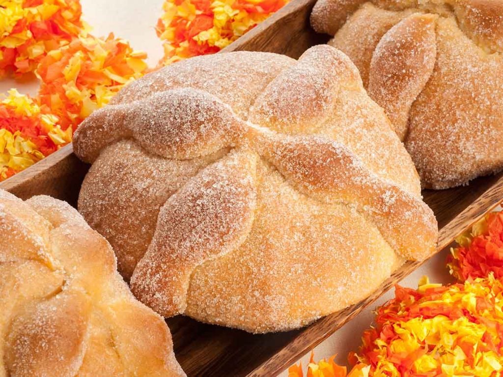 pan de muerto gratis en el Zócalo