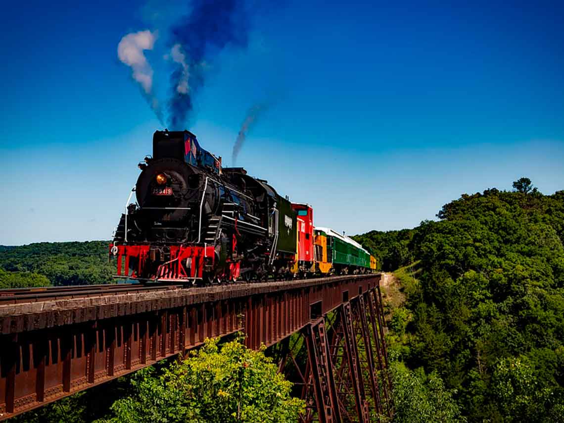 Vuelve a viajar en tren a Veracruz ¡recorriendo haciendas!