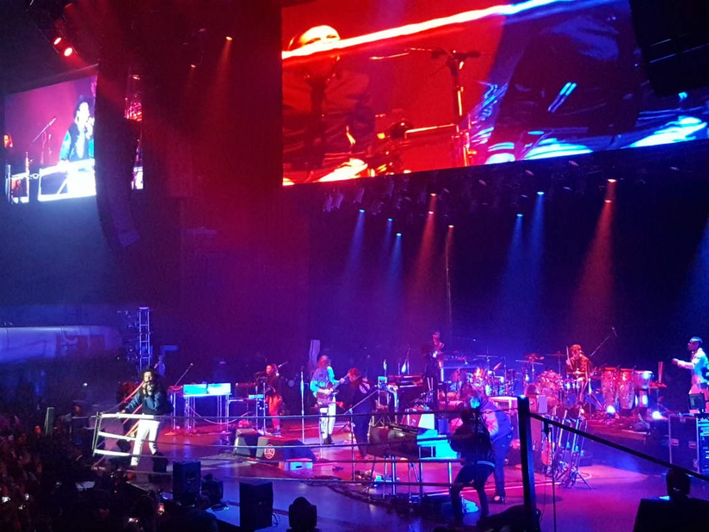 Los 5 momentos mas emotivos del concierto de Arcade Fire