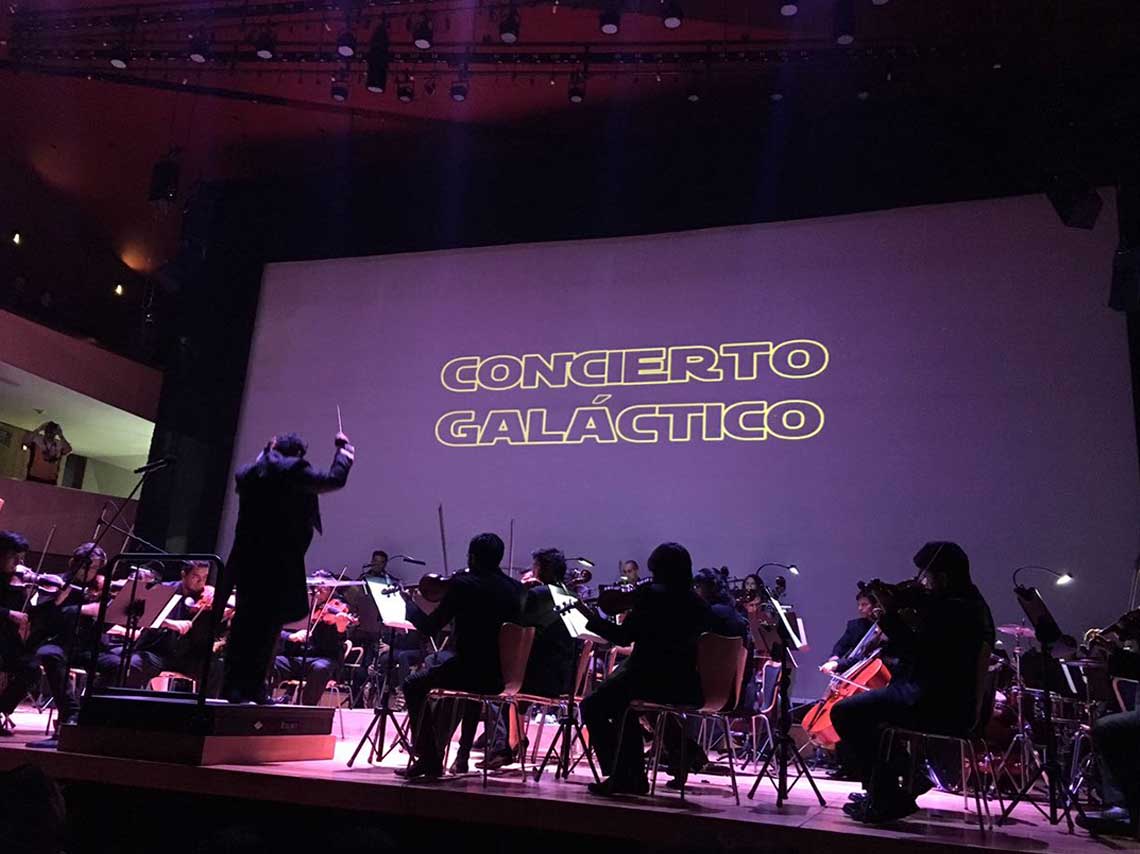 concierto-galactico-sinfonico-traido-de-otro-universo-09