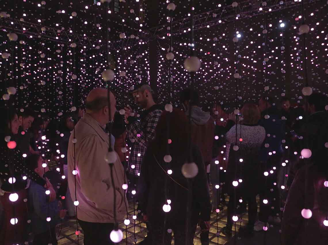 Visual Art Week 2017, Festival de la luz, el color y espacio 1