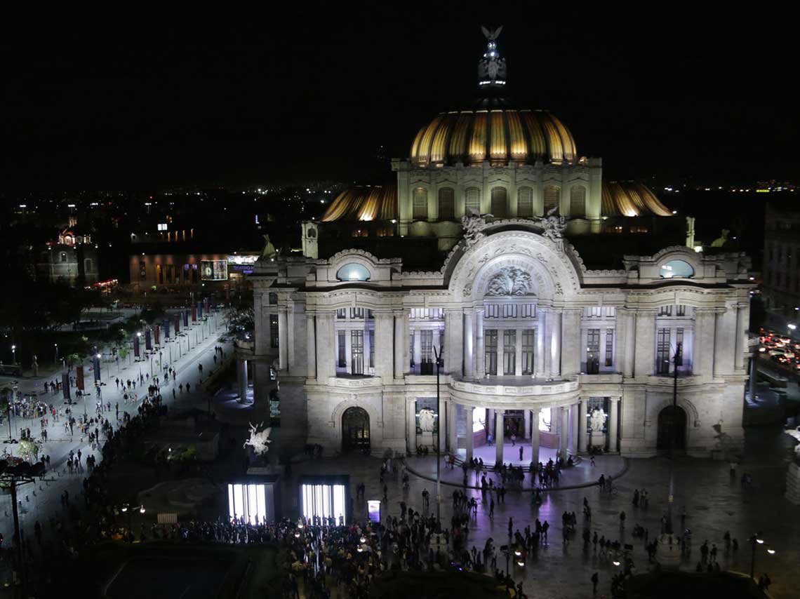 Visual Art Week 2017, Festival de la luz, el color y espacio 0