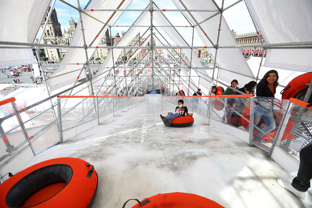 Pista de hielo en el Zócalo 2017