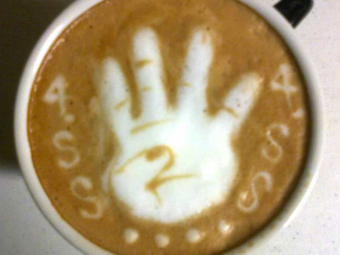 ✨ Cafeterías con arte latte en CDMX ¡tienen figuras de espuma! 3