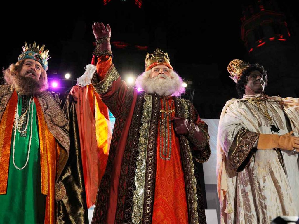 Tómate una foto con los Reyes Magos en el metro, ¡habrá nieve!